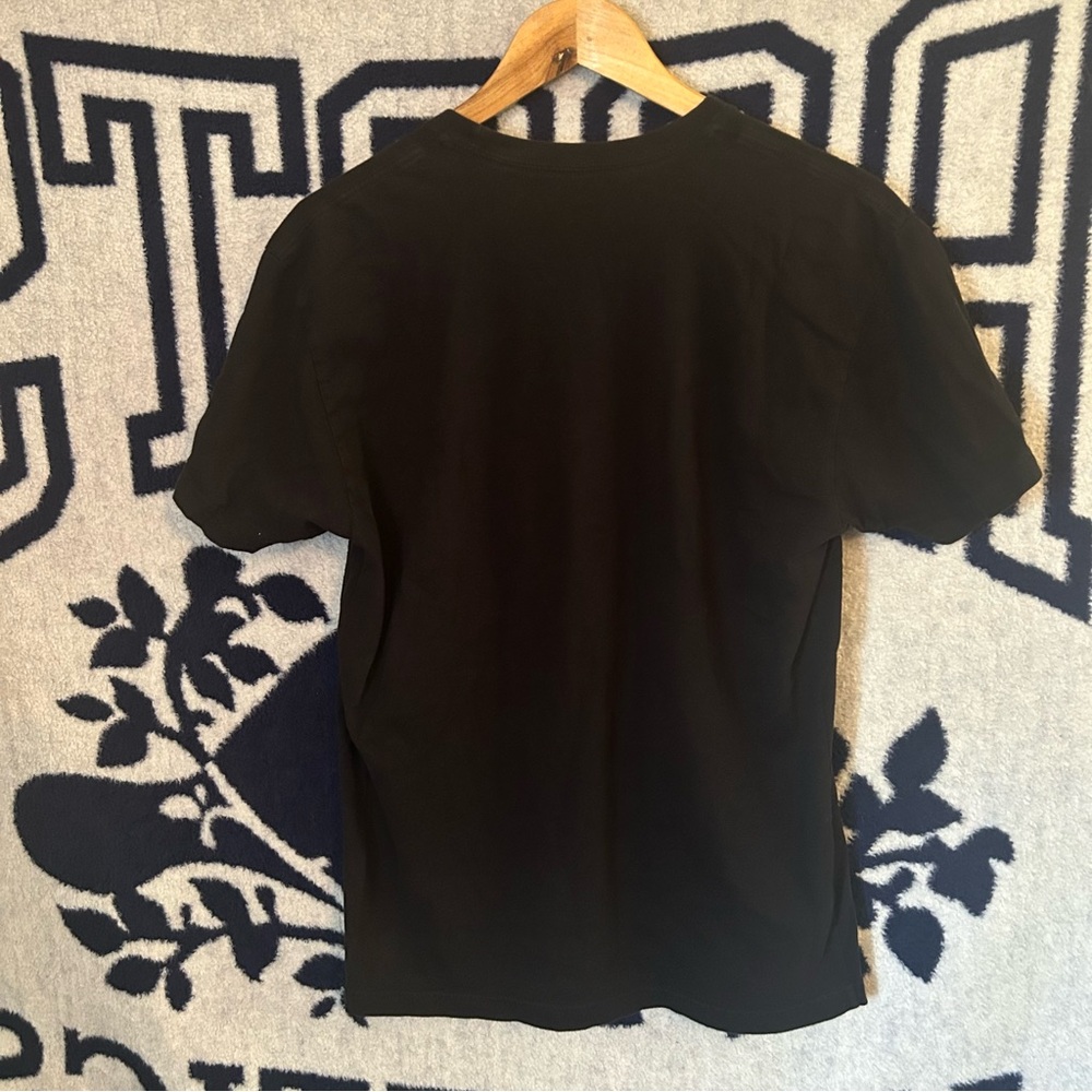 Adam Cole Wrestling T-Shirt Size Medium Black Graphic Print WWE AEW ROH Tee - Picture 4 of 4
